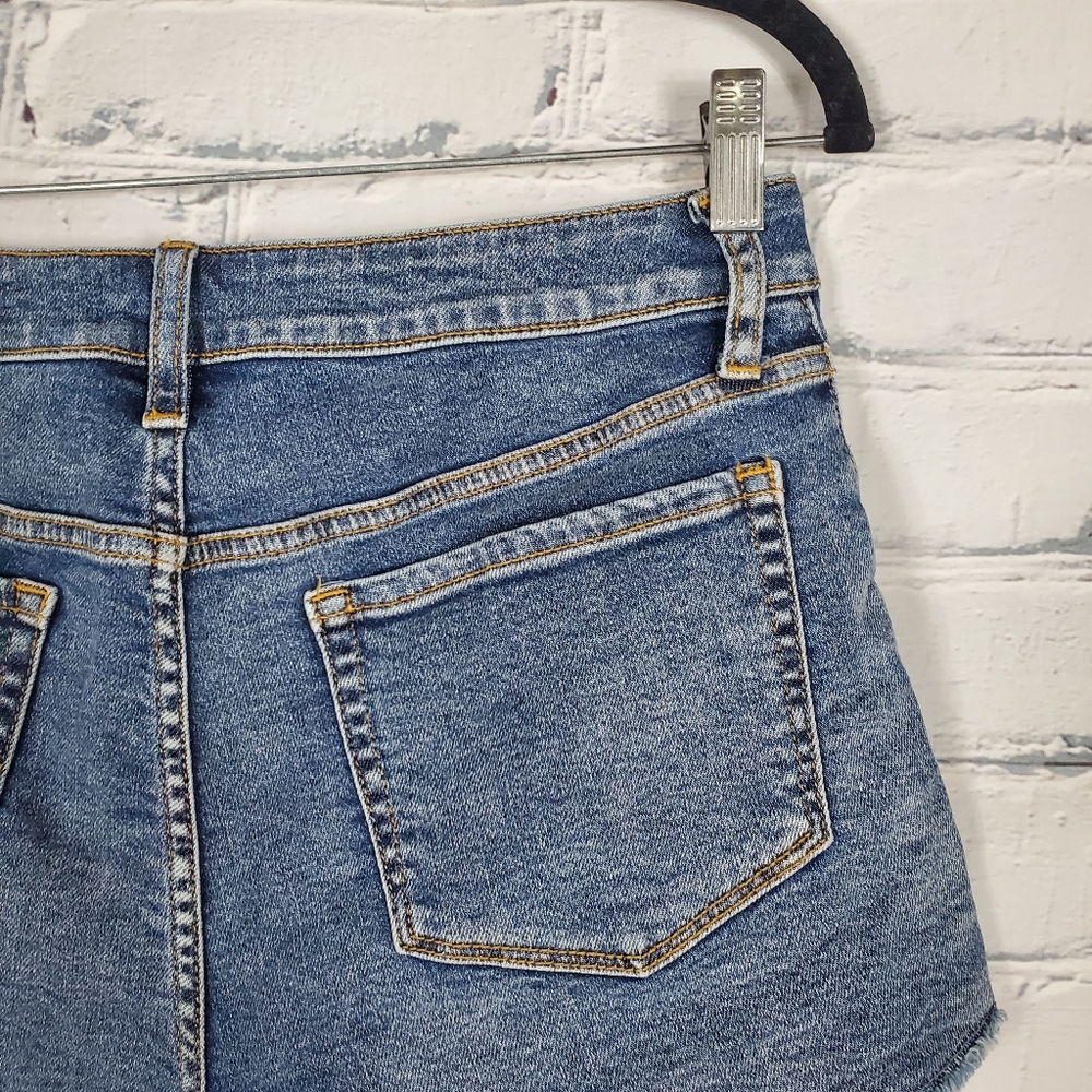 Sunday Best High Rise Denim Shorts - Picture 5 of 9